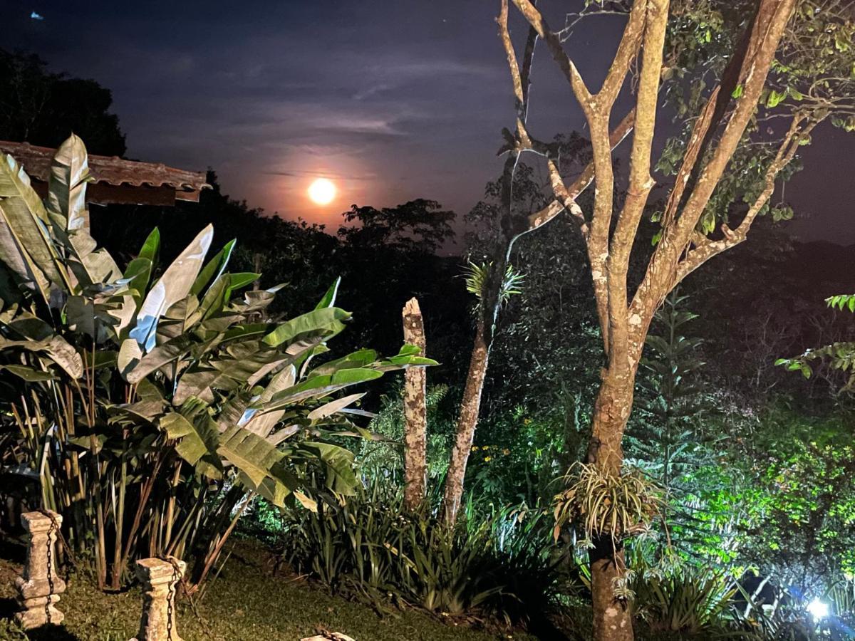 הוילה גואראמירנגה Chale Romantico , Rustico E Vista De Tirar O Folego מראה חיצוני תמונה